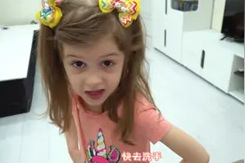 小女孩与妈妈的互动时刻，保持健康饮食视频封面