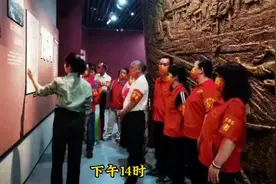 湖南永州：缅怀英烈 美化环境 传承孝道 志愿者在行动（上）视频封面