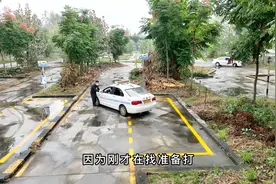 科目二侧方停车点位教学，赖师教你轻松学会侧方停车点位技巧视频封面