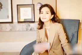 Ella自曝老公“变心”，疯狂看儿子照片和视频，自己超级不爽视频封面