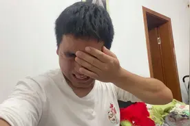 给1岁女宝断奶第三周，宝爸却后悔了，早知道就让她吃母乳视频封面