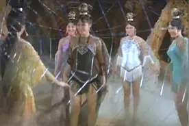 盘丝洞七个蜘蛛精美艳诱惑，孙悟空一把三昧真火，全部烧个精光视频封面