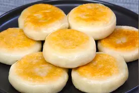 全家人爱吃的糯米饼，做法简单好看，外酥里糯香甜，5分钟学会视频封面