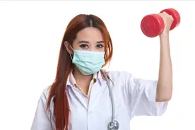 疫情期间如何提高免疫力？戒烟限酒多运动，这些细节我来告诉你视频封面