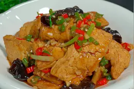 分享煎豆腐正確的做法，外焦裏嫩，營養豐富，大人小孩都愛吃
