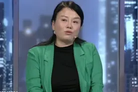 女儿长期遭受母亲虐待，不料女儿的行为，让母亲流下悔恨的泪水视频封面