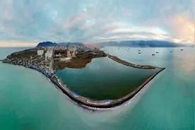 毛主席的经典名言：人之所以成功，在于勤奋视频封面