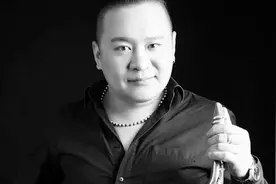 萨克斯吴铭演奏经典乐曲《不可否认》，动感的节奏，摇摆起来！视频封面