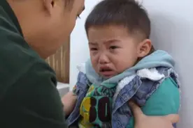 孩子逛超市总是哭闹着要买东西怎么办？看医生教你怎么“治”他。