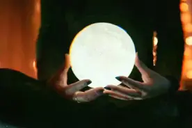献给金牛座：愿你保持你的坚持，且会被一个人坚定的深爱视频封面