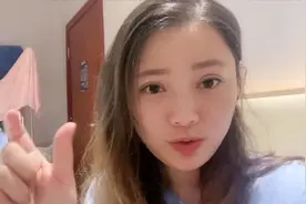 酒店的镜子对着床，小姐姐想了个招这么遮挡，这样能睡好觉吗？视频封面