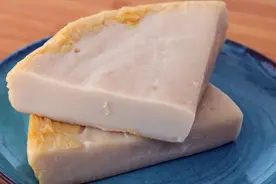 牛奶芋头糕：只要两种简单食材，软糯香甜不粘牙，比传统的还好吃