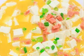 1个鸭蛋黄1块嫩豆腐，厨师长分享金沙豆腐羹做法，香软丝滑视频封面