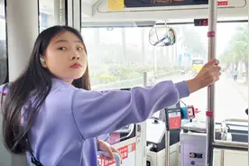 东莞铁路咋想的？东莞坐公交到广州才3块钱，比火车便宜十几倍视频封面