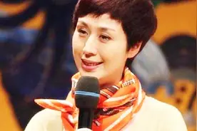 65岁老戏骨李成儒，二婚老婆是大名鼎鼎的她，离婚后至今单身！视频封面