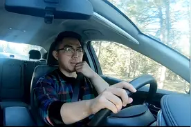 超哥在去黄石公园西拇指的路上来讲讲黄石9月底天气视频封面