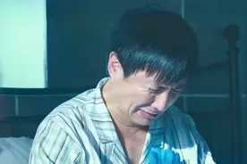 《夏洛特烦恼》最搞笑的片段：我叫你哥，你叫我爸，咱俩各论各的