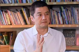 李亚鹏谢霆锋谈王菲场面：俩人评价截然不同，是不是真爱一目了然视频封面