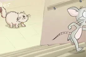 百变马丁：马丁变成了小老鼠，还上演了一出真实猫和老鼠。