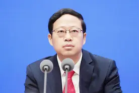 新中国成立70周年“成绩单”：财政收入连续13年稳居世界第一视频封面