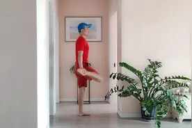 1套瘦腰腹锻炼操，每天坚持3个动作，7天体会瘦身带来的快乐视频封面