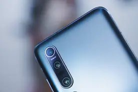 三款拍照最好的手机，并且全部来自国产，各方面的表现也是顶级！视频封面