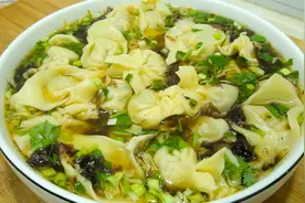 吃了这么多年馄饨，就服老妈这个做法，详细做法告诉你，肉嫩汤鲜