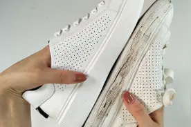 白鞋变脏了别用水擦，教你不用一滴水，擦完鞋边像新的一样