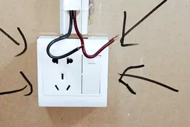 线槽里只有两根线，怎么接单开五孔插座？方法就这一个，别接错了视频封面