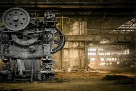 “机械五虎将”学机械设计制造及其自动化去哪个大学更好？视频封面