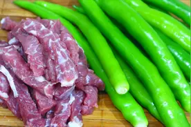 “杭椒牛柳”的家常做法、小锅小灶接地气的美食教学