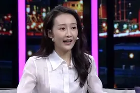 王鸥原生家庭多不幸，从小生活在父母打压下，坦言童年都是悲伤的视频封面