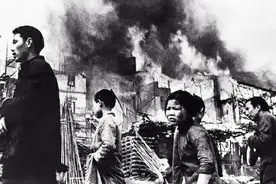 日本投降后，残留日军暴行：两村子160多人剩5人，全程只放一枪视频封面