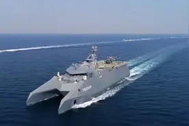 火力配置强大的伊朗“苏莱曼尼”号，能够在波斯湾发挥何种作用？视频封面