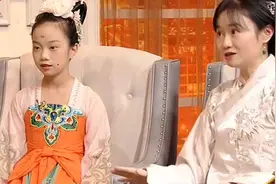 十岁呆萌小女孩学舞六年，会的舞种竟这么多，难怪气质这么好