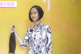 妹子马上要开学了，一狠心长发剪成学生头，看着真不错