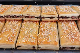 学费2000多的香掉牙蜜豆千层饼，教你在家做，酥香可口，真好吃