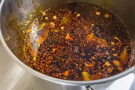 重庆面馆用的红烧牛肉底料该如何制作视频封面