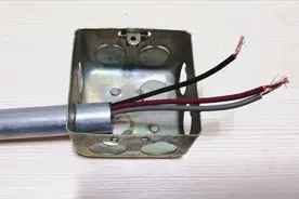 插座什么也没插，却漏电跳闸，奇葩故障，只需一招，就能轻松解决视频封面