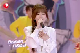 春满东方：王心凌演唱《当你》少女感满满，谁的DNA动了？