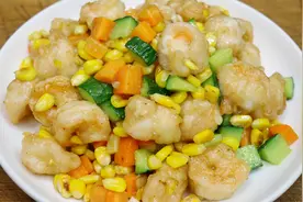 高考美食，虾仁炒玉米粒，虾仁Q弹紧实，鲜嫩美味，寓意前程似锦