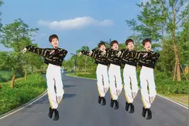 伤感情歌广场舞《后悔当初没把你挽留》伤感醉人