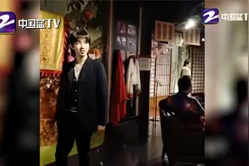 华晨宇和杨幂蜡像合影 调侃会将照片发给杨幂视频封面