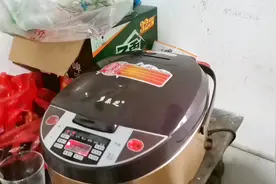 新买的智能电饭煲就是好用啊，半个小时就煮好了关键还很保温视频封面