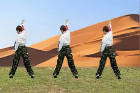 新式广场舞《为自己干一杯》教学版，简单时尚，百看不厌