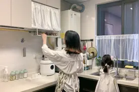 全职妈妈每天早晨6点起床，日复一日的重复，改造后的厨房好喜欢视频封面