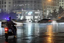 非必要不出行！珠海暴雨红色预警！这些路段、公交路线受影响视频封面