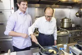 李嘉诚投资绿豆版人造鸡蛋，售价82元每斤！视频封面