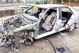 辟谣！汽车开10年就要强制报废？别被骗了，新的规定是这样的视频封面