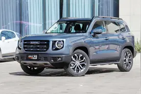 预售价12.5万起，哈弗大狗将于9月25日上市，硬派气质不输牧马人视频封面